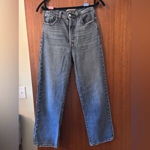 Levi's Women's Ribcage Ankle Straight Leg